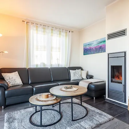 Bounty Apartment *